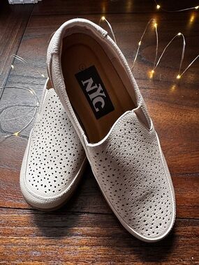 NYC Perforated Slip-On Casual Loafers in Light Beige Size 7